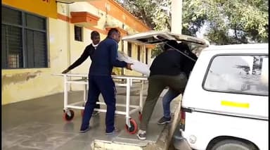 इटावा: सैफई पीजीआई में भर्ती पीएसी कुक की इलाज के दौरान हुई मौत,पुलिस ने शव को कब्जे में लेकर मुख्यालय पर पोस्टमार्टम कराया