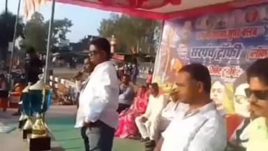 रैपुरा: रैपुरा में जय मां शारदा सुपर क्लब रैपुरा के तत्वावधान में आयोजित सरपंच ट्रॉफी का हुआ समापन