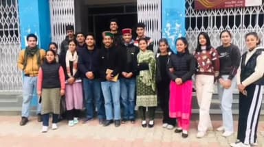 मंडी: राजकीय वल्लभ कालेज मंडी परिसर में शनिवार को सराज छात्र कल्याण संघ की विशेष बैठक संपन्न-संघ के अध्यक्ष चमन ठाकुर