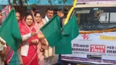 पन्ना: महिला बाल विकास कार्यालय के सामने जिला पंचायत अध्यक्ष ने बाल विवाह को रोकने हेतु जागरूकता रथ को किया रवाना