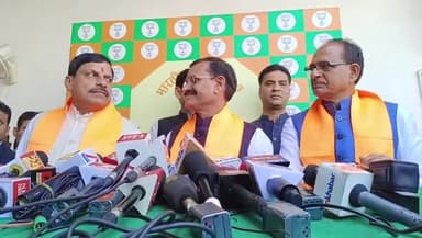 हुज़ूर: भाजपा प्रदेश अध्यक्ष बीडी शर्मा ने भोपाल के भाजपा कार्यालय में दिया बयान