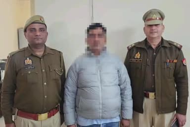 गाज़ियाबाद: थाना क्रॉसिंग रिपब्लिक पुलिस ने गैंगस्टर एक्ट में फरार 25 हजार रुपये के इनामी अभियुक्त को किया गिरफ्तार