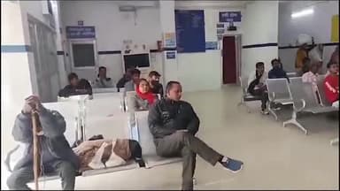 पन्ना: जिला अस्पताल में विश्व कैंसर दिवस पर जागरूकता कार्यक्रम का हुआ आयोजन सिविल सर्जन हुए शामिल।