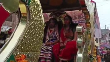 मौदहा: मौदहा में विशाल कलश यात्रा के साथ रामकथा का हुआ शुभारंभ, 13 फरवरी को कन्या भोज एवं दिव्य भंडारे का होगा आयोजन