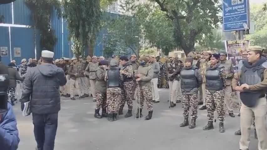 वोट चोरों पर हल्ला बोल !  हल्ला बोल.. हल्ला बोल 🔥

#VoteChorBJP