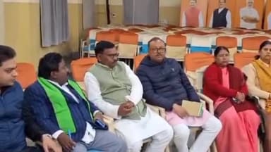 कांके: हरमू स्थित बीजेपी प्रदेश कार्यालय में बीजेपी विधायक दल की हुई बैठक, सदन विश्वास प्रस्ताव का विरोध करेगी बीजेपी