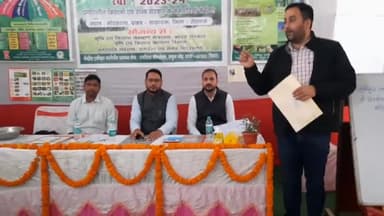 सासाराम: सासाराम के मोर सराय गांव में दो दिवसीय रबी कार्यशाला का हुआ आयोजन स्थानीय किसान भी रहे मौजूद।