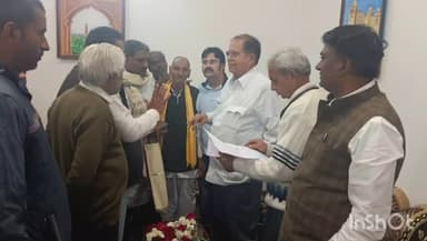 चित्तौड़गढ़: सर्किट हाउस में पूर्व मंत्री राजवी ने जन अभाव अभियोग सुनकर समस्याओं का तुरंत करवाया निस्तारण, 2 दिन के लिए आए थे चित्तौड