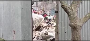 कस्बा: कस्बा प्रखंड अंतर्गत गौरी पंचायत अंतर्गत भुजलाचक के कबाड़ी दुकान में चोरी।चोर नकदी सहित कई समान ले भागा।