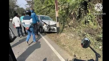 मधुबनी: बगहा में बिजली के पोल से टकराई तेज रफ्तार कार, हादसे में दो लोग हुए जख्मी