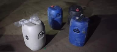 राघोपुर: एलटीएफ एवं मलिकपुर पुलिस कैंप के पुलिस ने मिर्जापुर से दो मोटरसाइकिल 200 लीटर देसी शराब के साथ दो तस्कर को किया गिरफ्तार