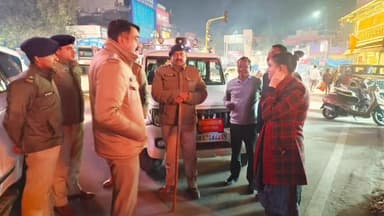 देहरादून: हल्द्वानी की घटना के बाद गुरुवार देर रात को डीएम सोनिका और एसएसपी अजय सिंह ने देहरादून में सुरक्षा का लिया जायजा