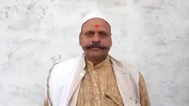 करहल: नवाटेड़ा सर्व समाज जनता पार्टी के राष्ट्रीय महासचिव सुनील कुमार मिश्रा ने प्रधानमंत्री के खिलाफ चुनाव लड़ने का किया ऐलान