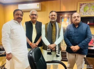 रानीवाड़ा: रानीवाडा के पूर्व विधायक ने ऊर्जा मंत्री से की मुलाकात, क्षेत्र की समस्याओं को लेकर कराया अवगत