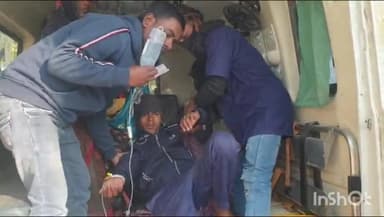 खगड़िया: सिसवा गांव में पानी फेंकने को लेकर पड़ोसी ने एक युवक को मारकर किया जख्मी, अस्पताल में चल रहा है उपचार