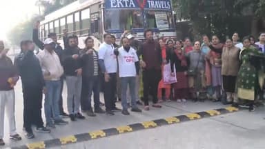 करनाल: कल्पना चावला मेडिकल कॉलेज अस्पताल से पुरानी पेंशन स्कीम संकल्प महा रैली जींद के लिए गाड़ियों का काफिला हुआ रवाना