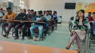 डेहरी: डालमिया नगर अवर प्रादेशिक नियोजनालय में एक दिवसीय जॉब  कैंप का आयोजन,20 आवेदको का  किया गया चयन ।