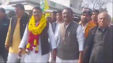 करहल: करहल क्षेत्र में सर्व जनसुकाय पार्टी ने रैली निकालकर अखिलेश के गढ़ में भरी हूंकार मैनपुरी से चुनाव लड़ने कि दी जानकारी