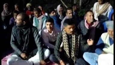 खगड़िया: भुतौली मालपा में रामधुनी यज्ञ को लेकर ग्रामीणों की हुई बैठक