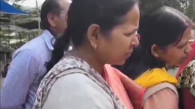 चास: जिले के विभिन्न क्षेत्रों में BJP के कार्यकर्ताओं ने दीवार लेखन कार्यक्रम किया आयोजित,फिर एक बार मोदी सरकार का लगाए नारे