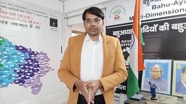 #खीरी_न्यायालय मे विद्युत की आपूर्ति होने पर किसी VIP की मृत्यु पर कंडोलेंस पर #जज_साहब नही करेंगे सुनवाई DM से निवेदन?