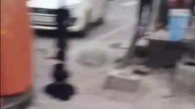 करनाल: हासी चौक पर कार और कैंटर में हुई टक्कर बाल बाल बचा कर सवार परिवार