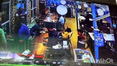 आगरा: मलपुरा हाइवें अंतर्गत न्यू प्रिंस ढाबा पर खाना खाने आये पुलिसकर्मियों ने रायता नही मिलने पर की मारपीट,सीसीटीवी वायरल