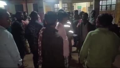 हमीरपुर: जरिया थाना क्षेत्र के छिबौली मार्ग 
बाइक सवार व ई रिक्शा में हुई ज़ोरदार भिड़त, बाइक सवार तीन लोग हुए घायल।