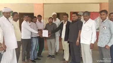 रानीवाड़ा: रानीवाड़ा के धानोल गांव की विद्यालय में दो शिक्षकों को हटाने की मांग को लेकर ग्रामीणों ने सोपा ज्ञापन