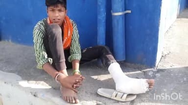 खगड़िया: आगर घाट में पलटा ई-रिक्शा, एक युवक हुआ घायल; सदर अस्पताल में भर्ती