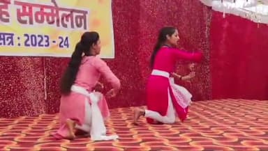 खरगौन: पीजी कॉलेज में वार्षिक स्नेह सम्मेलन छात्र-छात्राओं ने देशभक्ति गीतों पर दी प्रस्तुति