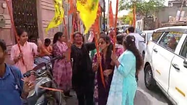 पचपदरा: खाटू श्याम जी व सालासर बालाजी राम दरबार मंदिर निर्माण को लेकर बालोतरा में बुधवार को निकाली गई भव्य शोभायात्रा