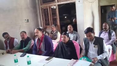 मंडल स्तर के पदाधिकारी लाभार्थियों के घर-घर जाकर संपर्क करें - राहुल चतुर्वेदी !