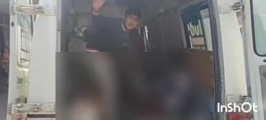 एटा: PS नगर में 2 बाइकों की भिड़ंत में इंटरमीडिएट की परीक्षा देने जा रहे 4 छात्र हुए गंभीर घायल, मेडिकल कॉलेज में भर्ती