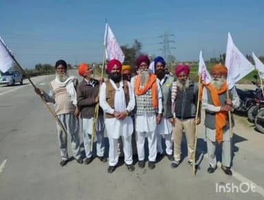 ਭਿੱਖੀਵਿੰਡ: ਹਰੀਕੇ ਵਿਖੇ ਕਿਸਾਨ ਮਜ਼ਦੂਰ ਸੰਘਰਸ਼ ਕਮੇਟੀ ਨੇ ਹਰੀਕੇ ਹੈੱਡ 'ਤੇ ਹੱਕੀ ਮੰਗਾਂ ਸਬੰਧੀ ਲਗਾਇਆ ਧਰਨਾ