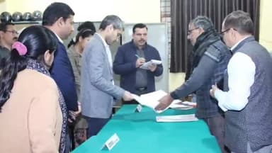 शामली: डीएम ने शामली तहसील का निरीक्षण करते हुए विभागीय अधिकारियों को जारी किए दिशा-निर्देश