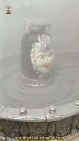 *_🙏🏻🙏🏻🌹आज के भस्म आरती श्रृंगार दर्शन 12 ज्योतिर्लिंग में से तृतीय दक्षिणमुखी ज्योतिर्लिंग बाबा महाकाल जी के  महाकालेश्वर उज्जैन मध्य प्रदेश  से 🌹🙏🏻🙏🏻_*