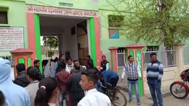 सिरसागंज: कड़ी सुरक्षा व्यवस्था के बीच शुरू हुई यूपी बोर्ड परीक्षा, सिरसागंज नगर के परीक्षा केन्द्रों पर सक्रिय रहा महकमा