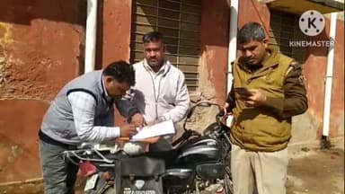 धौलपुर: वाटर वर्क्स चौराहे के पास अचानक ब्रेक मारने पर आगे चल रहे ट्रक में पीछे चल रहा ट्रक जा घुसा, एक चालक की हुई मौत