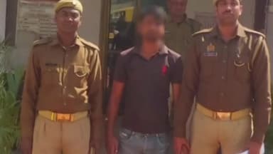 गोरखपुर: चोरी का अपराध करने के आरोप में एक वांछित अभियुक्त को कैंट पुलिस ने नौकायन से किया गिरफ्तार