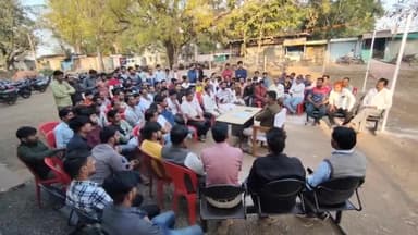 बमोरी: बमोरी थाना परिसर में हुई शांति समिति की बैठक संपन्न, नगर में जन सहयोग से लगेंगे सीसीटीवी कैमरे