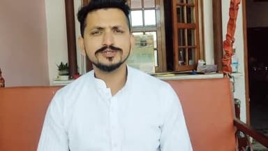 #सारे युवाओं से ये कहना चाहता हूं हर चीज आपको मिलेगी पर वक्त के हिसाब से जल्दी पाने के चक्कर में अपनी जिंदगी जोखिम में मत डालिए आपकी जिंदगी आपके मां-बाप से जुड़ी है अपने साथ उनको तकलीफ में मत डालिए