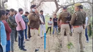 सिराथू: संदिग्ध गढ्ढे को लेकर बक्शी कपूरा में मची हड़कंप मौके पर पहुंची पुलिस, एसडीएम के आदेश के इंतेज़ार मे नहीं खोदा गया गढ्ढा