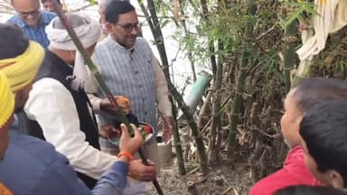 सोनपुर: सेमरा में कटाव अवरोध कार्य का सोनपुर विधायक डॉ रामानुज प्रसाद ने नारियल फोड़ कर किया शुभारंभ