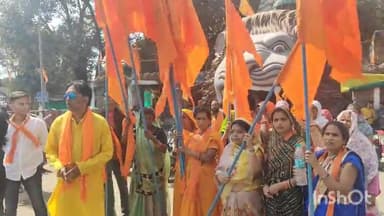 विदिशा नगर: सिद्धेश्वर मंदिर को लेकर शिवसेना उद्धव वाला साहब ठाकरे का जंगी प्रदर्शन को देखते हुए डीआरएम वापस