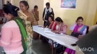 गुना नगर: कर्ज मुक्त भारत अभियान के तहत जयस्तंभ चौराहे पर मांगलिक भवन में लगा शिविर, लोगों को बांटे गए कर्ज मुक्ति कार्ड