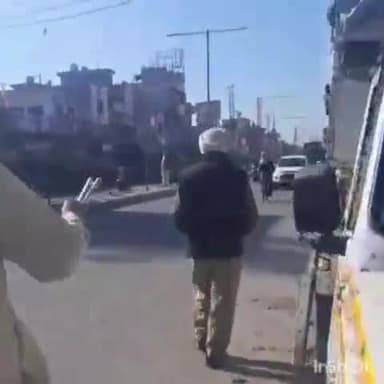 ਭਿੱਖੀਵਿੰਡ: ਵਿਅਕਤੀ ਨੇ ਭਿੱਖੀਵਿੰਡ ਵਿਖੇ ਪੁਲਿਸ ਮੁਲਾਜ਼ਮ ਤੇ ਚਿੱਟੇ ਵੇਚਣ ਵਾਲਿਆਂ ਕੋਲ ਪੈਸੇ ਲੈਣ ਦੇ ਲਾਏ ਇਲਜ਼ਾਮ ਅਤੇ ਸੋਸ਼ਲ ਮੀਡੀਆ ਤੇ ਵੀਡੀਓ ਹੋਈ ਵਾਇਰਲ