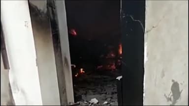 बुहाना: सोहली गांव में रेडीमेड दुकान में लगी आग, लाखों रुपए के रेडीमेड कपड़े एवं गारमेंट्स सामान जलकर हुआ राख