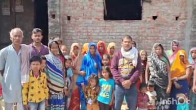 हरलाखी: जीरौल में दबंगों द्वारा सरकारी रास्ते पर अतिक्रमण करने का विरोध करते हुए आक्रोशित ग्रामीणों ने किया प्रदर्शन