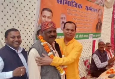 सुल्तानपुर: सुलतानपुर:भाजपा ओबीसी मोर्चा ने शहर के राहुलनगर में आयोजित किया सामाजिक सम्मेलन